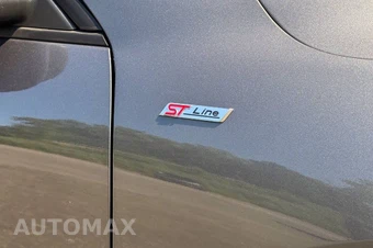 2023 Ford Escape ST-Line - miniatura 10