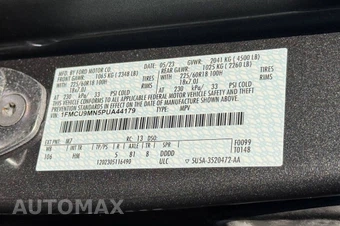 2023 Ford Escape ST-Line - miniatura 20
