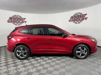 2023 Ford Escape ST-Line - miniatura 8
