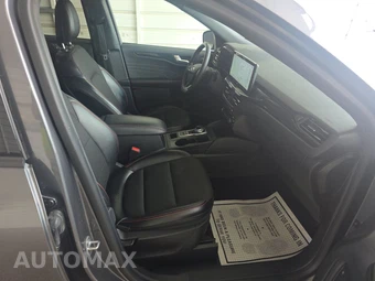 2023 Ford Escape ST-Line - miniatura 8