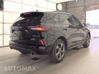 2023 Ford Escape ST-Line - miniatura 4