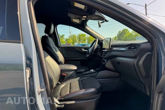 2023 Ford Escape ST-Line - miniatura 12