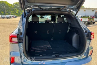 2023 Ford Escape ST-Line - miniatura 17