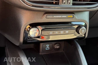 2023 Ford Escape ST-Line - miniatura 31