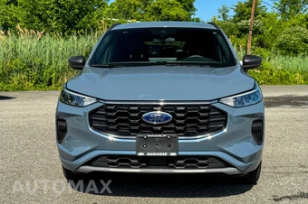 2023 Ford Escape ST-Line - miniatura 8