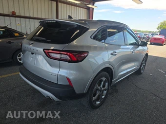 2023 Ford Escape ST-Line - miniatura 4