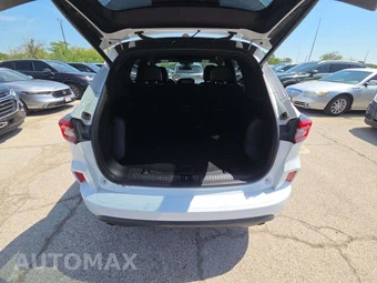 2023 Ford Escape ST-Line – miniatura 14