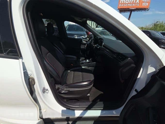 2023 Ford Escape ST-Line – miniatura 18