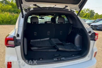 2023 Ford Escape ST-Line - miniatura 15