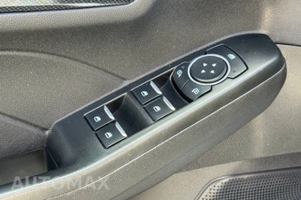 2023 Ford Escape ST-Line - miniatura 21