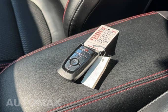 2023 Ford Escape ST-Line - miniatura 31