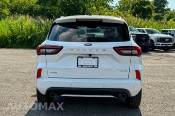 2023 Ford Escape ST-Line - miniatura 4