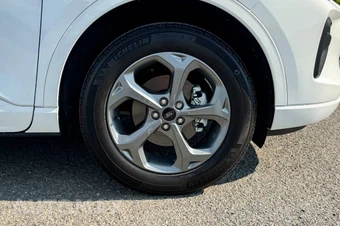 2023 Ford Escape ST-Line - miniatura 9