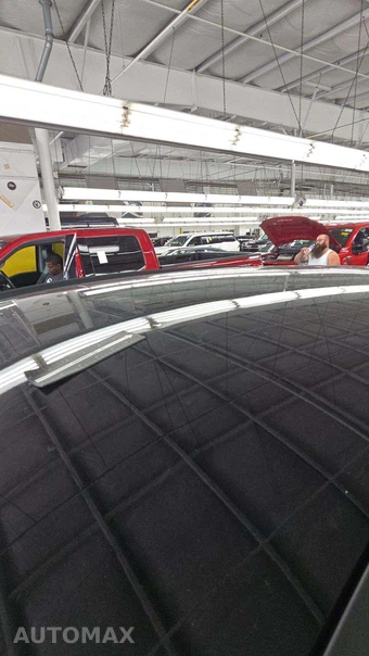 2023 Ford Escape ST-Line - miniatura 18