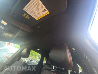 2023 Ford Escape ST-Line – miniatura 11