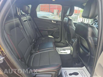 2023 Ford Escape ST-Line – miniatura 16