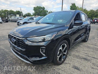 2023 Ford Escape ST-Line Elite