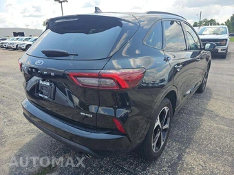 2023 Ford Escape ST-Line Elite - miniatura 3