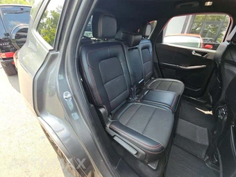 2023 Ford Escape ST-Line Elite - miniatura 16