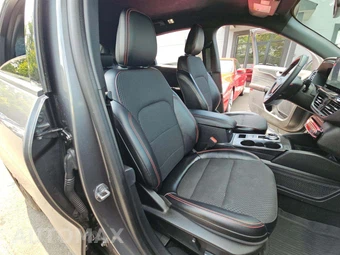2023 Ford Escape ST-Line Elite - miniatura 18