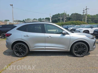 2023 Ford Escape ST-Line Elite - miniatura 4