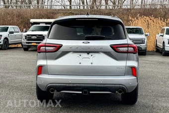 2023 Ford Escape ST-Line Elite - miniatura 4