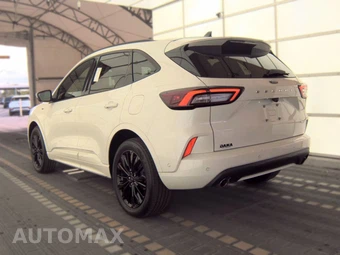 2023 Ford Escape ST-Line Elite - miniatura 2
