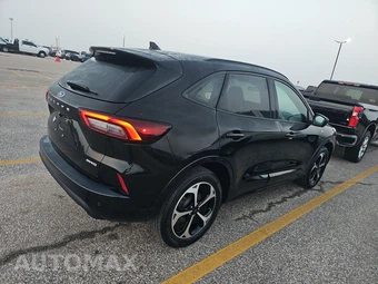 2023 Ford Escape ST-Line Select - miniatura 4