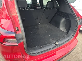 2023 Ford Escape ST-Line Select – miniatura 16