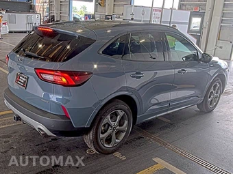 2023 Ford Escape ST-Line Select – miniatura 4