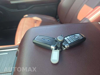 2023 Ford Expedition Limited - miniatura 8