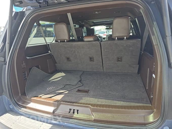 2023 Ford Expedition MAX King Ranch - miniatura 17