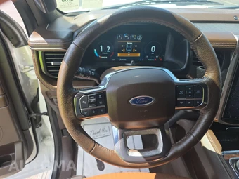 2023 Ford Expedition MAX King Ranch - miniatura 10