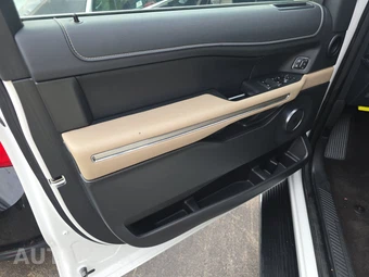 2023 Ford Expedition MAX Limited - miniatura 9