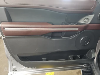 2023 Ford Expedition MAX Limited - miniatura 9