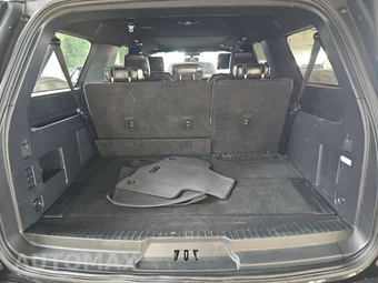 2023 Ford Expedition MAX Platinum - miniatura 17