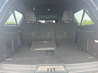 2023 Ford Expedition MAX Platinum - miniatura 10