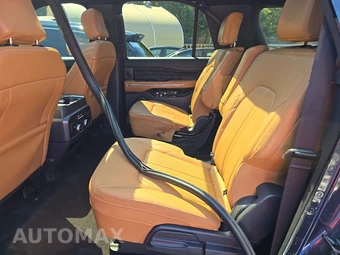 2023 Ford Expedition MAX Platinum - miniatura 13