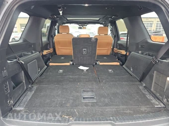 2023 Ford Expedition Platinum - miniatura 11