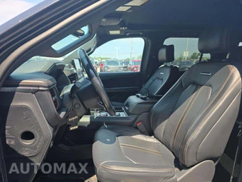 2023 Ford Expedition Platinum - miniatura 3