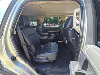 2023 Ford Expedition XLT - miniatura 14