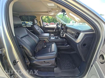 2023 Ford Expedition XLT - miniatura 16