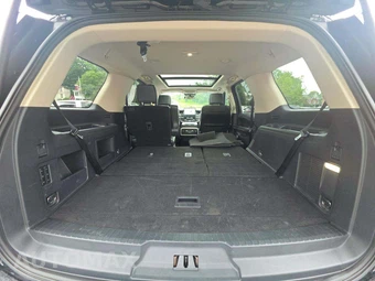 2023 Ford Expedition XLT - miniatura 11