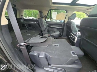 2023 Ford Expedition XLT - miniatura 13