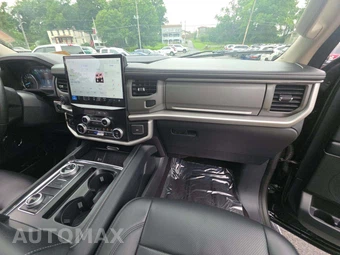 2023 Ford Expedition XLT - miniatura 16