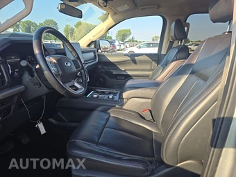 2023 Ford Expedition XLT - miniatura 7
