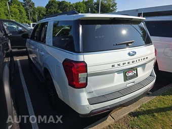2023 Ford Expedition XLT - miniatura 2