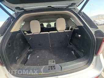 2023 Ford Explorer Base - miniatura 15