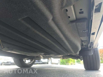 2023 Ford Explorer Hybrid Platinum - miniatura 7