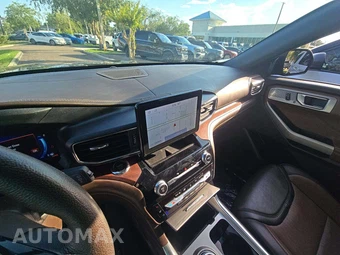 2023 Ford Explorer King Ranch - miniatura 10